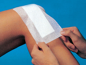 MEDICAZIONE STERILE 10 x 8 cm